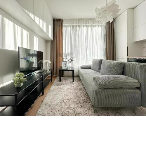 REAL Living by REFA Karlin 305