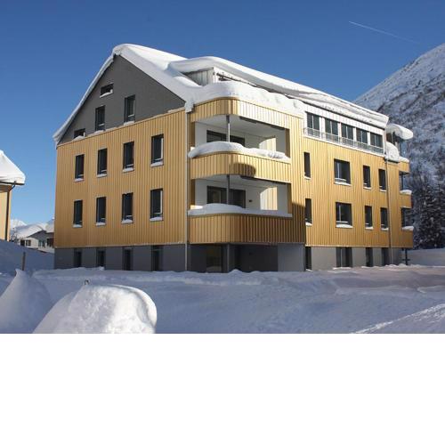 Realp-Andermatt 3,5 locali al centro delle piste di sci di fondo con giardino privato stupenda vista