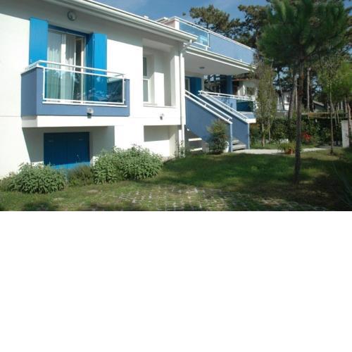 Recently Built Villa in Lignano Pineta