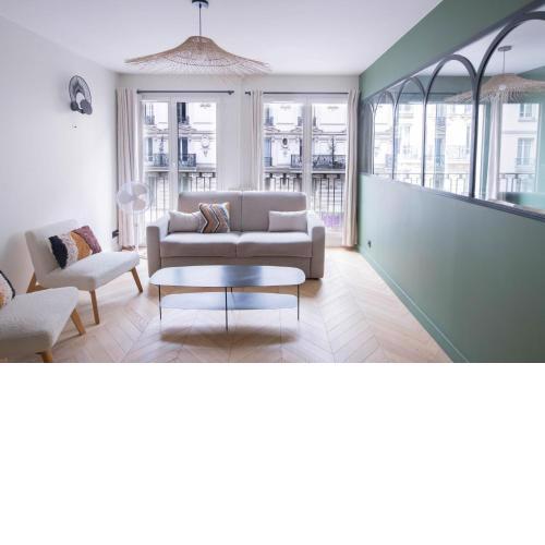 Recently renovated 3BD next to Invalides