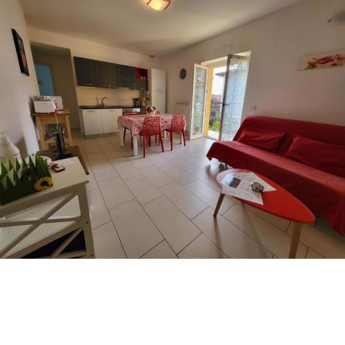 Red Apartment - Residenza Silvana