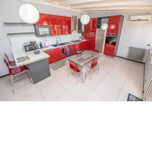 Red Luxury a pochi passi dal mare