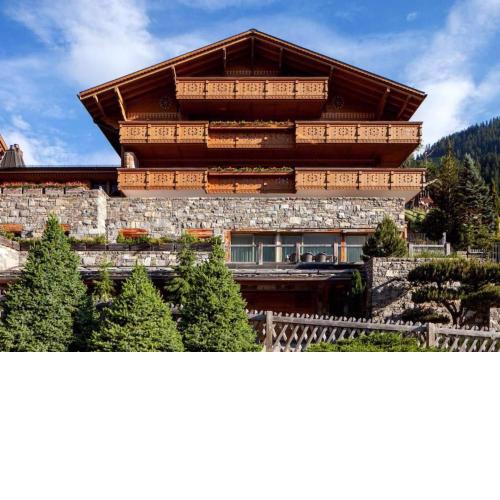 Regent Retreat by MC