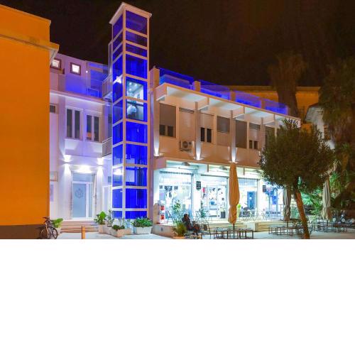 Regina Margherita - Bed and Breakfast & Rooftop Lounge Bar