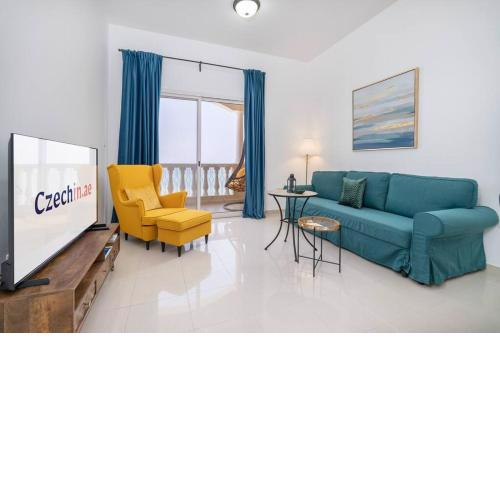 Relax in Spacious 2BD with Sea View in Al Hamra