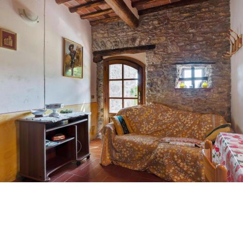 Relaxing Cottage in Convalle with Fenced Garden