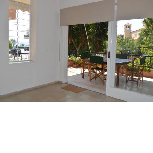 Relaxing Sea view apartment in Athens Riviera
