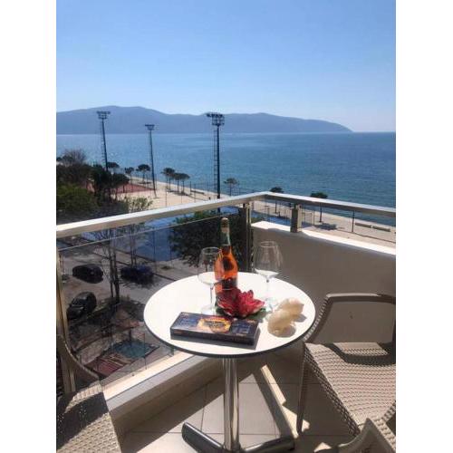 Relaxing Sea View Apartment
