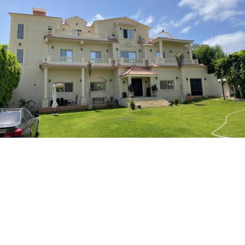 Relaxing villa in kingmarut فيلا كبيره بالكينج