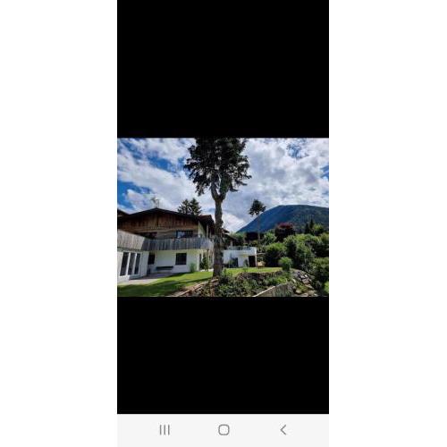 Relax.Land 2 Apartments (13 persons) Grinzens