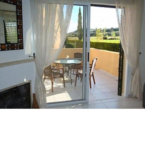 Remarkable 2-Bed House in Poli Crysochous