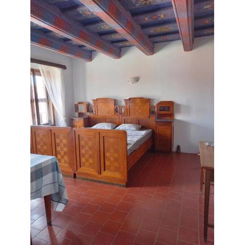 Renaissance Vintage Apartment 1+1