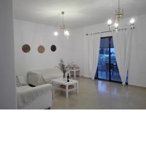 Rena's Flat near Athens Int. Airport