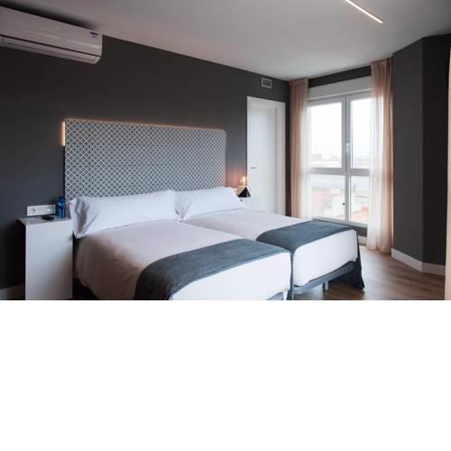 rener Hotel Los Campones