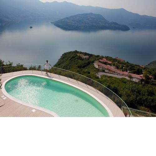 Renoir - swimming pool and barbecue with Lake view