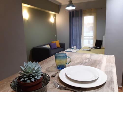Renovated apartment close to Exarchia square