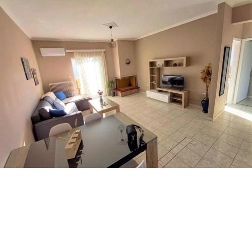 Renovated apartment in Pantokratoras beach