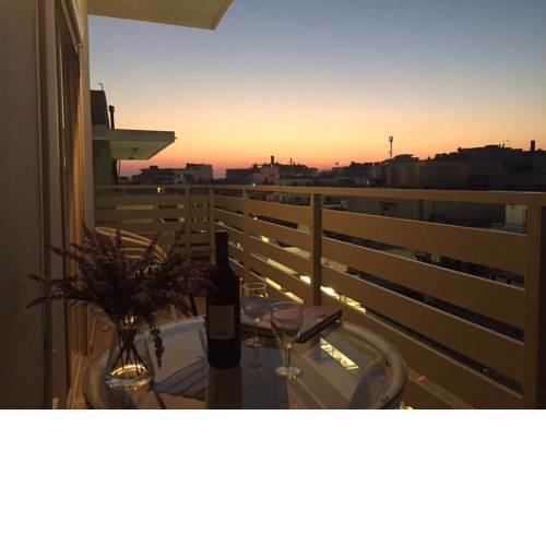 Renovated Flat/Unmatched Location/Balcony View Marias