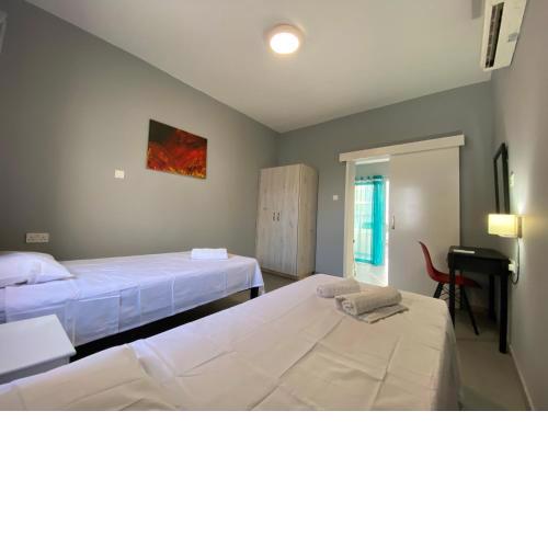 Renovated ground studio in center of Ayia Napa