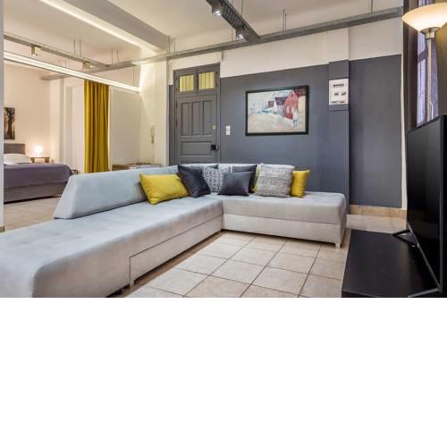 Renovated Loft At the Center of Monastiraki