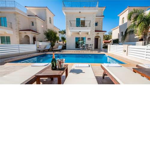 Rent Private Villa 045
