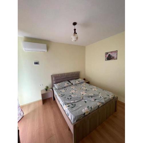 Rent rooms Hudenisht