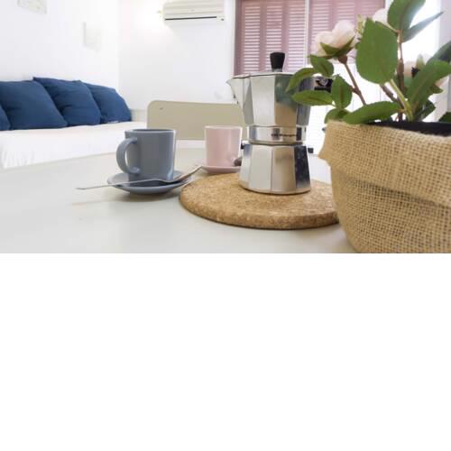 RentalSevilla Estudio con terraza junto a la Alameda