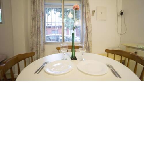 RentalSevilla Tradicional apartamento con patio privado