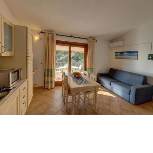 Residence Badus apartment with sea view