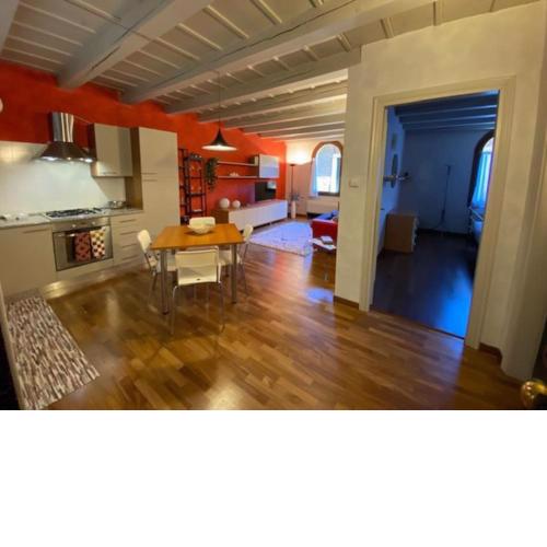 Residence dei Frutti pieno centro - Il Melograno