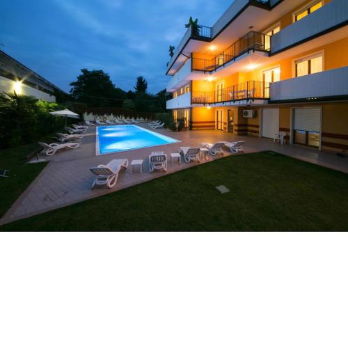 Residence Garda Palace