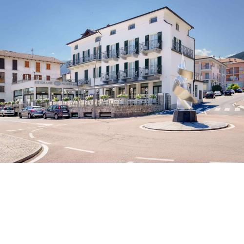 Residence Riva del Lario