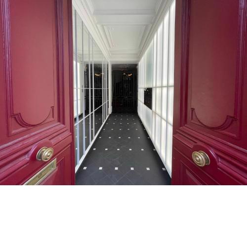 RESIDENCES HARCOURT - Ile Saint Louis - PARIS