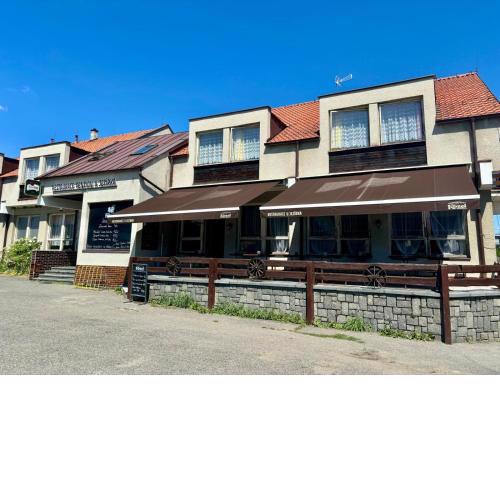 Restaurace a penzion U Jezírka