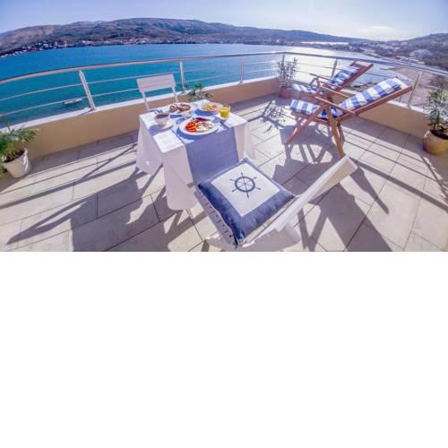 Revelin Guest House