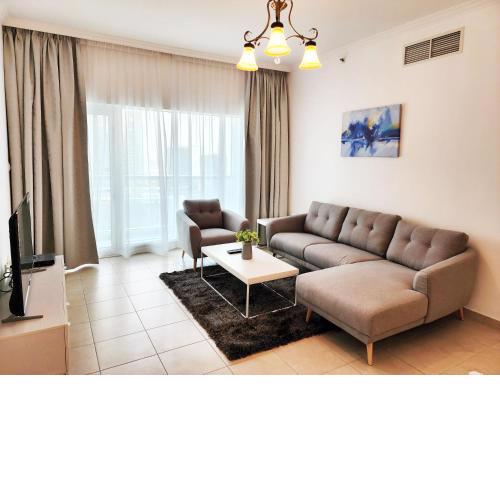 RH- Modern Elegance 2BR, prime location, Walk to Dubai Mall