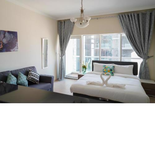 RH- Perfect Downtown Getaway for Couple, Near Dubai Mall