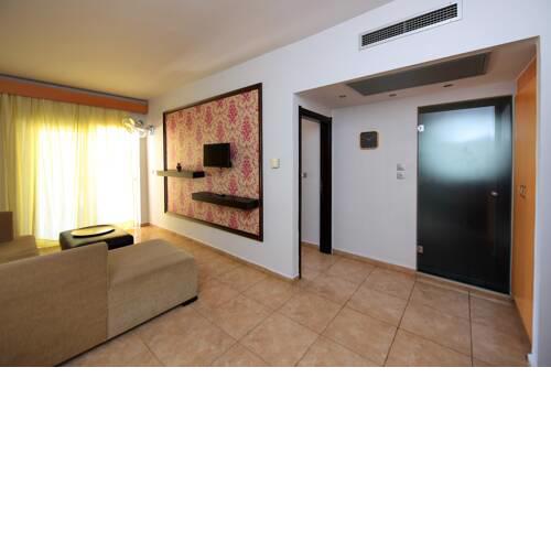 Rhodes Superior Suite, Chic Poolside Retreat