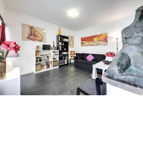 Rhome Apartments Leonina