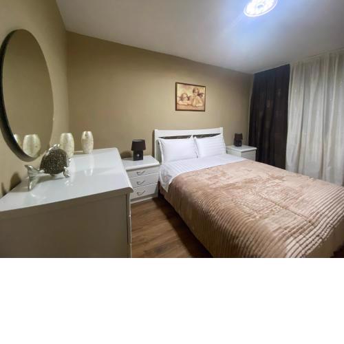 Ring Apartment