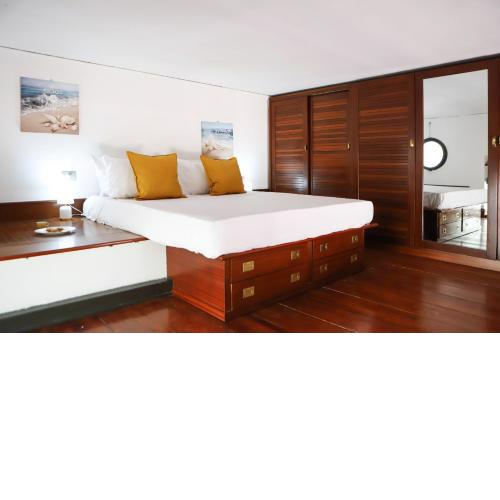 Rione Terra House by Wonderful Italy