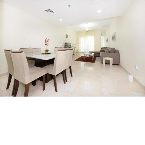 RiseUp-Cozy 2 Bedroom in Business Bay