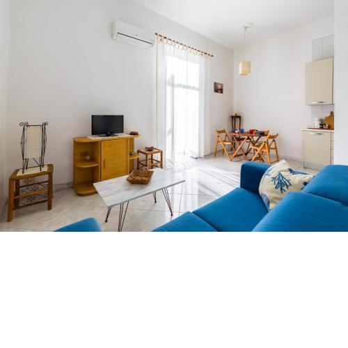 Riviera 40 cozy flat close the promenade by Napoliapartments