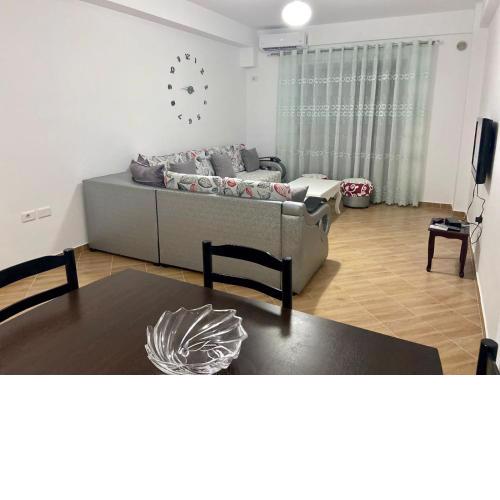 Riviera Apartment