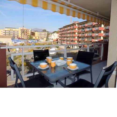 ROC MAR 72B-Apartamento centro Roses con vistas a la bahia de Roses