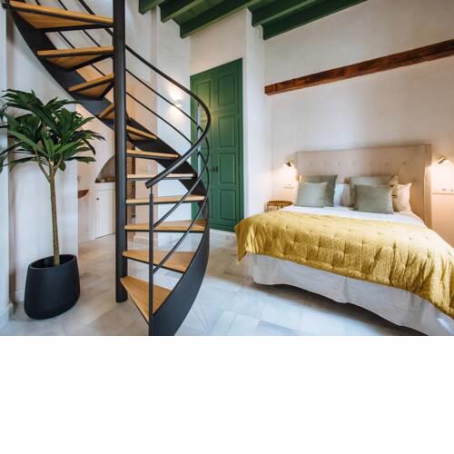 Rocío 17 Luxury Duplex with Shared-Patio