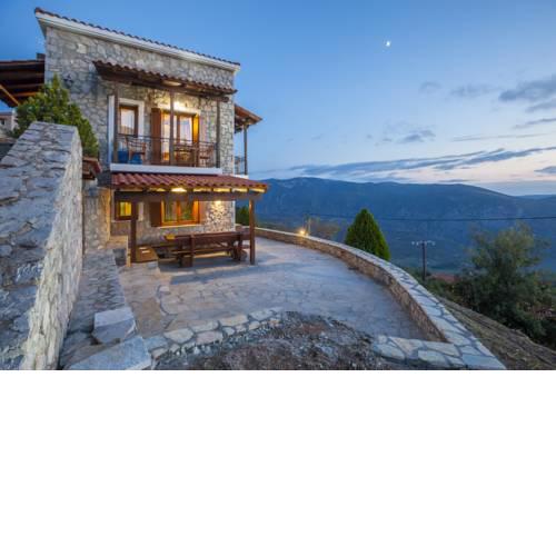 Rock Dandy Deluxe Chalet