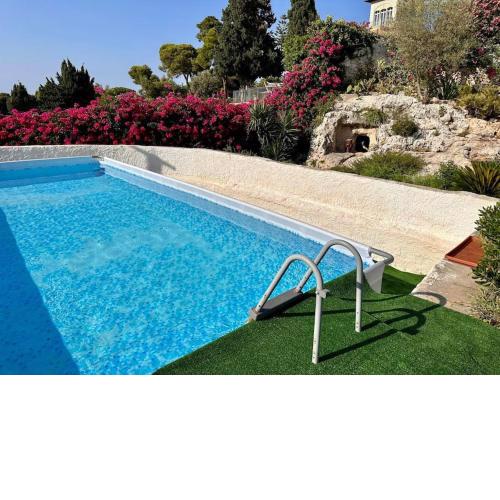 Rock Garden Villa