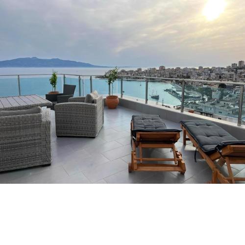 Rocknest Sea View Penthouse