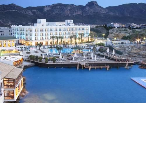 Rocks Hotel & Casino